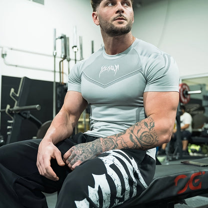 Men's High-Stretch Quick-Dry Athletic Shirt - Gym Workout Top with Muscle Definition